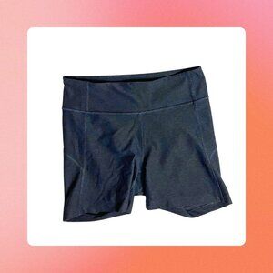 Outdoor Voices 5" Shorts in Heather Black